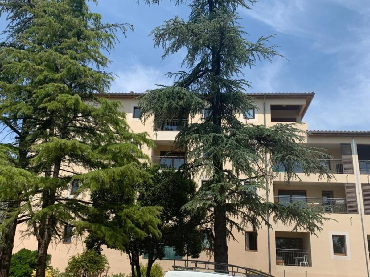 Appartement dans résidence avec piscine et parking Uzès Exterior foto